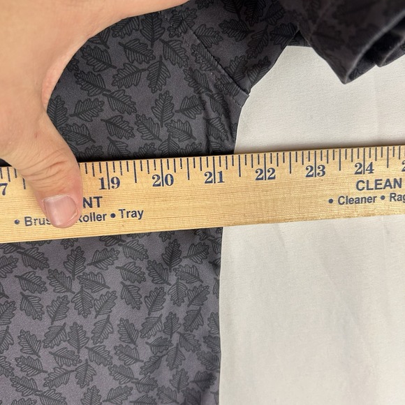 Oklahoma State Cowboys Horn Legend Small Short Sleeve Button Up Shirt Leaves AOP - Picture 8 of 12